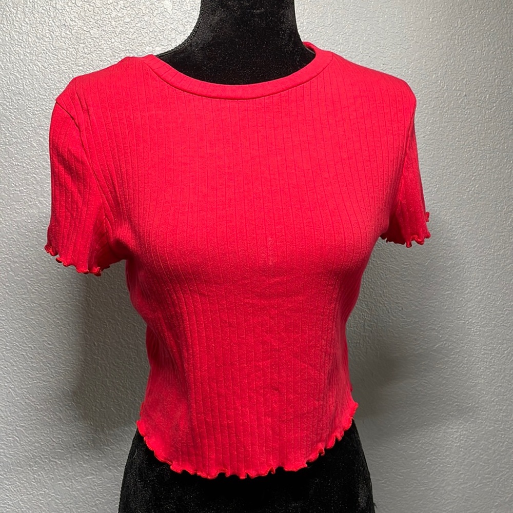 Red crop top